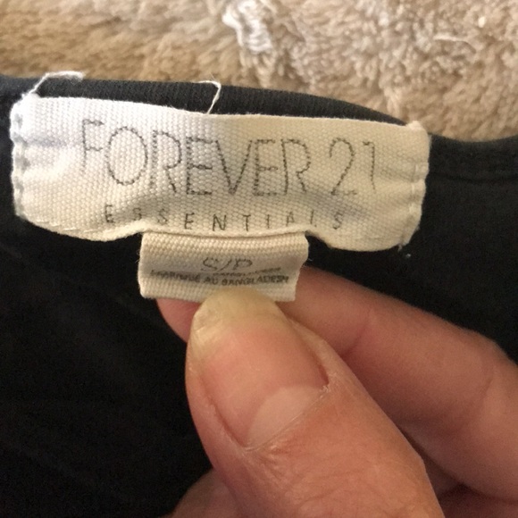 Forever 21 essentials S/P black stretchy tank 💕 - Picture 3 of 4